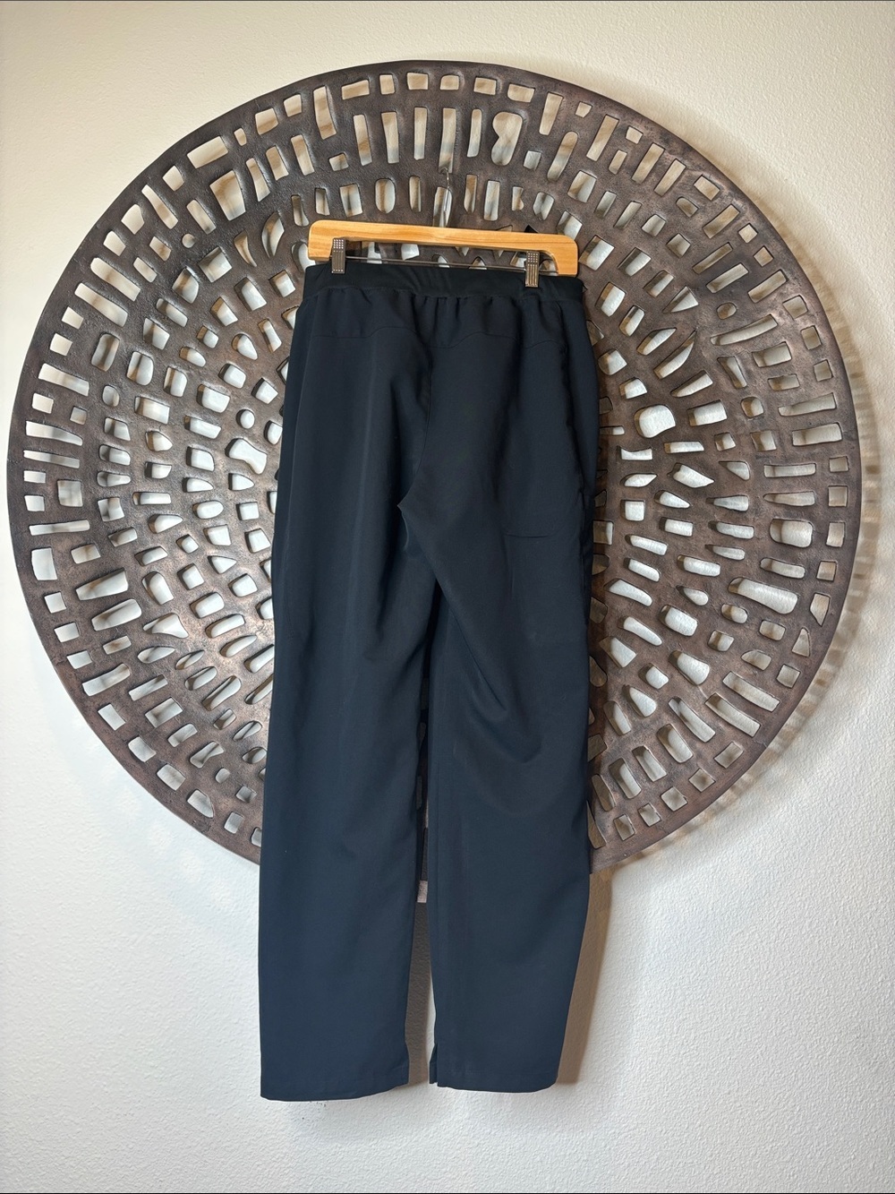 🖤Fabletics Women’s Performance Pants Large Black Drawstring Loose Fit Active🖤 - Picture 5 of 11